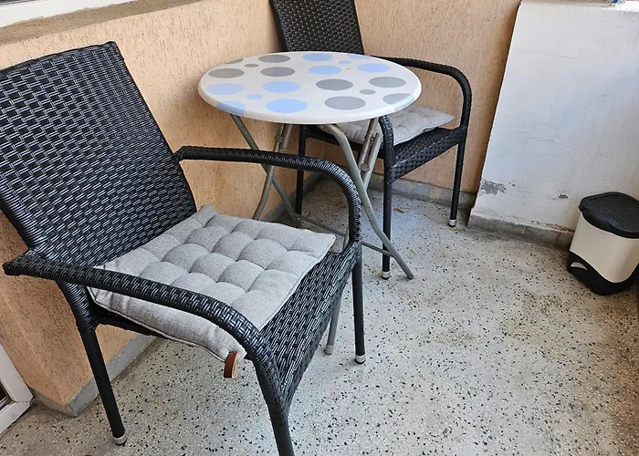 за гости на 1 Burgas City