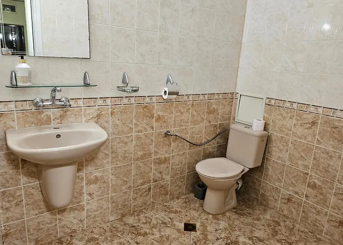 за гости на 1 Gazde/Camere de închiriat