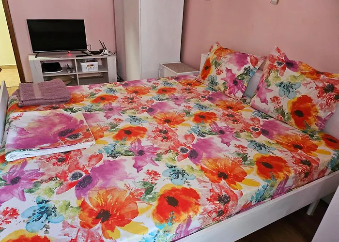 за гости на 1 *